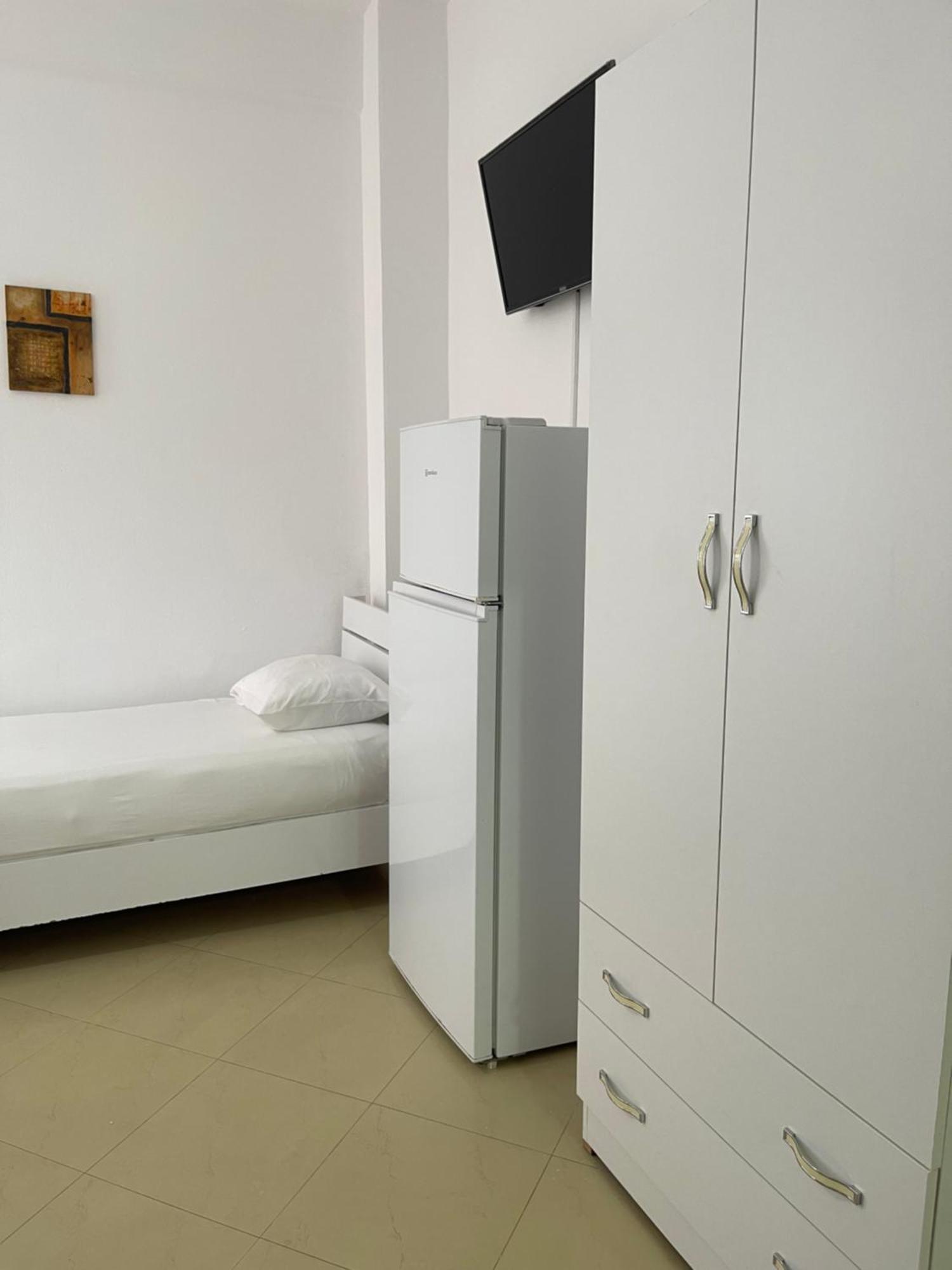 Marra'S Rooms Durres Exterior photo