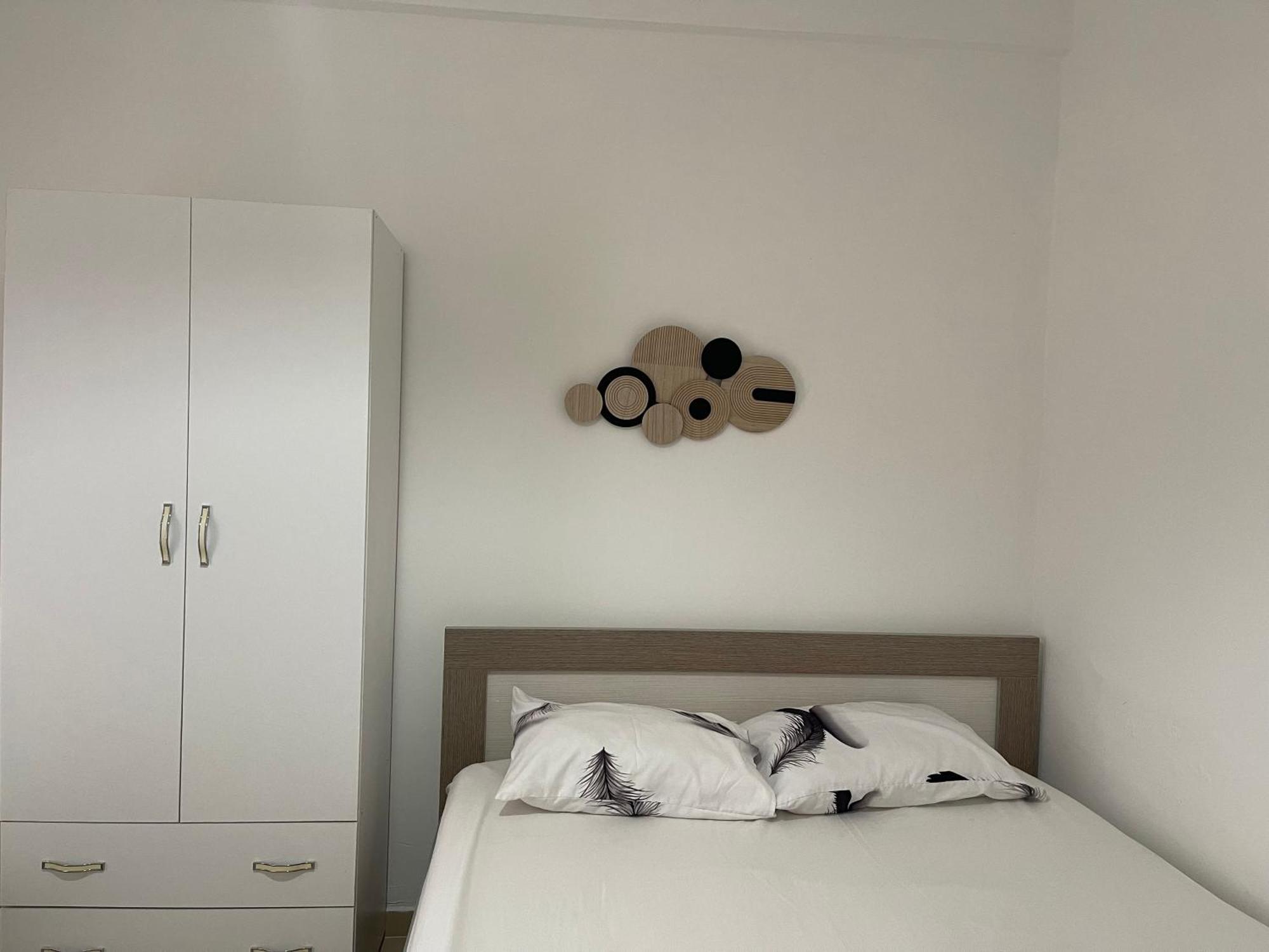 Marra'S Rooms Durres Exterior photo
